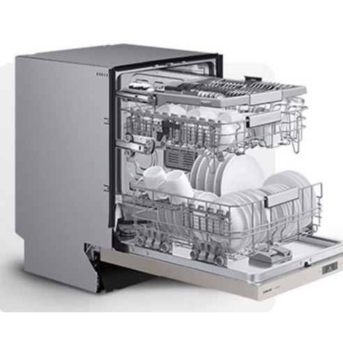 BESPOKE Infinite Line 식기세척기로 주방을 아름답고 편리하게 완성하세요.