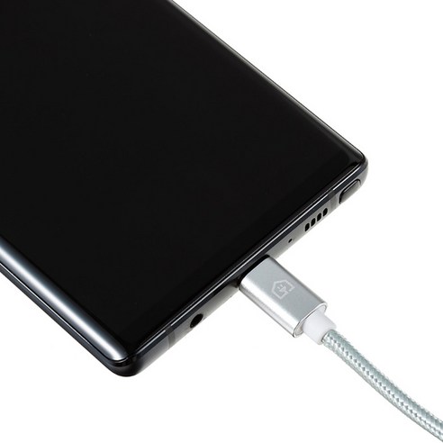 빠르고 편리한 고속충전 케이블