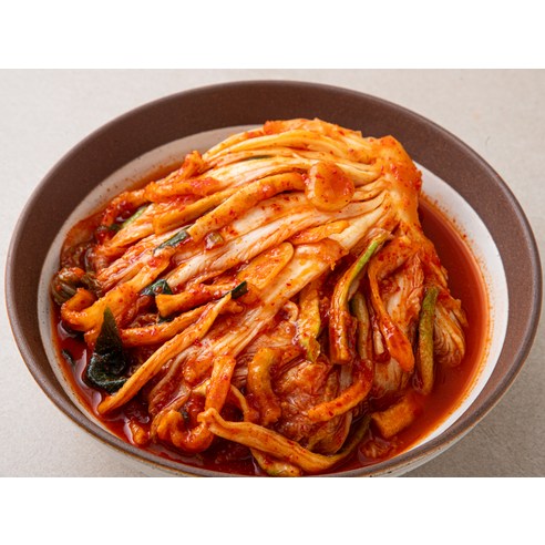 입안 가득 퍼지는 풍요로운 맛, 비비고 보쌈김치로 완성하는 행복한 식탁