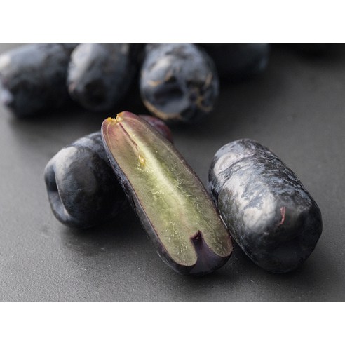 입안 가득 퍼지는 황홀경, 호주산 스위트 사파이어 포도