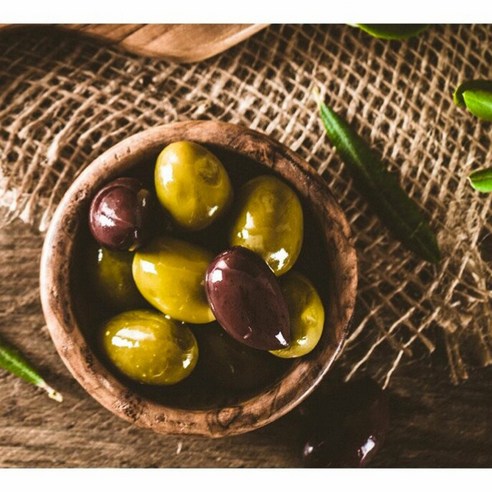 지중해의 햇살을 담은 황금빛 선물, 백설 압착 올리브유