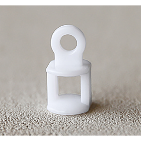 조용하고 스타일리시한 커튼 설치의 혁신