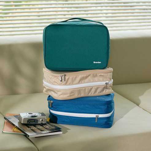 여행 가방의 공간을 극대화하고, 필수품을 보호하며, 이동 중에 편안함을 제공합니다.