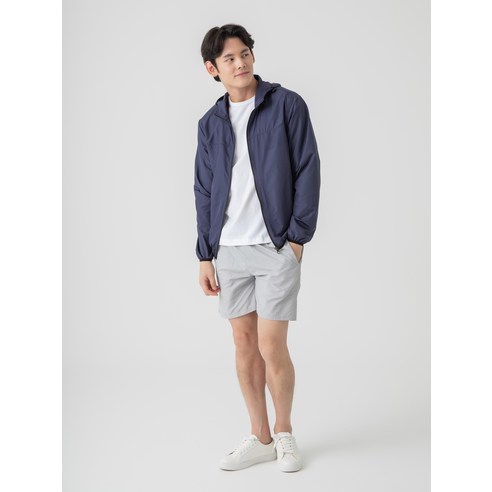 일상에 스며드는 가벼움, 스타일을 더하다