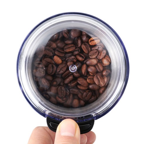 커피 애호가의 완벽한 커피 한 잔을 위한 맞춤형 커피 갈기