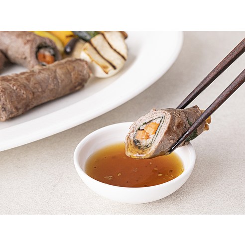 건강과 풍요로운 맛을 담은, 근육꼬기 우둔살 슬라이스