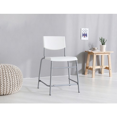 공간에 스며드는 간결함, 마켓비 DROG 의자