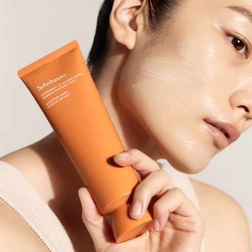 푹 잔 듯 맑은 아침, 설화수 여윤팩으로 되찾는 피부 자신감