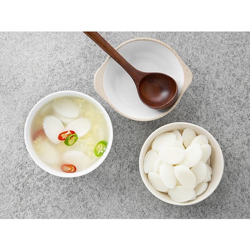칠갑농산 우리쌀 떡국떡 - 신선한 재료와 정성으로 빚어낸, 딱 알맞은 식감과 깊고 담백한 맛