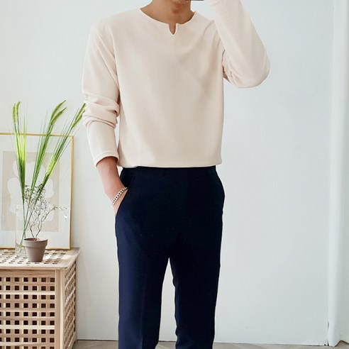 더클래식 남성용 엠보 V넥트임 긴팔 티셔츠, 아이보리