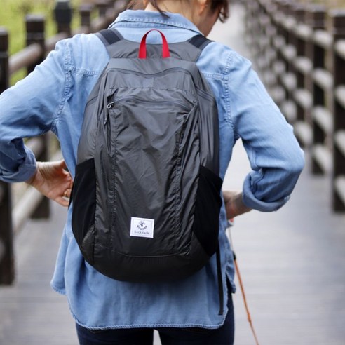 등산 애호가를 위한 편안하고 기능적인 동반자