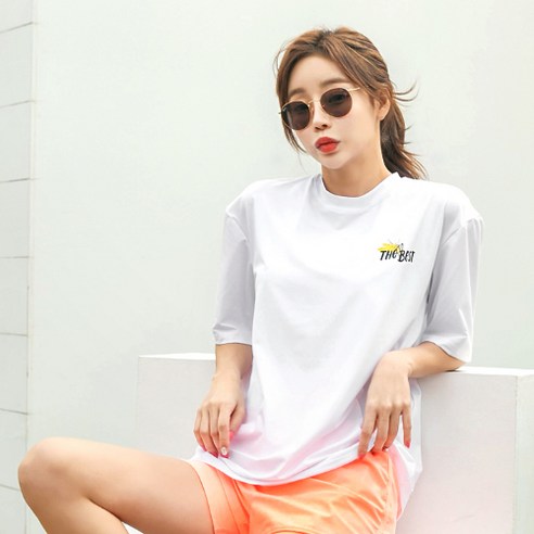펀한커플 여성용 오버 루즈핏 반팔 래쉬가드 상의 B6218, 화이트
