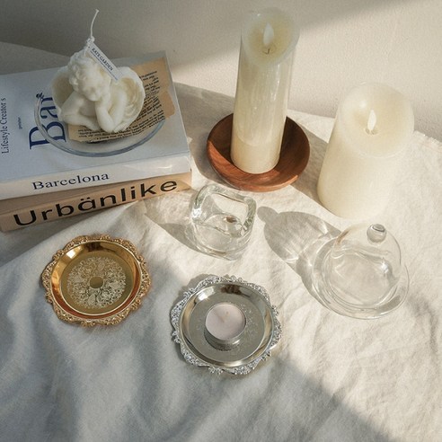텅 빈 공간에 감성을 더하다: 케이트가든 캔들 홀더 활용법