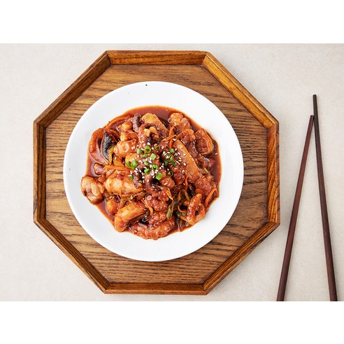 퇴근 후 10분 만에 완성하는 매콤한 마법, 뉴본 영광 낙지볶음