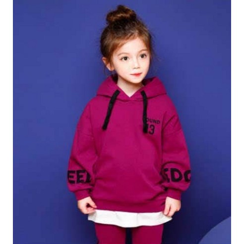 孩子們  時尚  男孩  女孩  常見  服裝  上衣  下裝  褲子  集