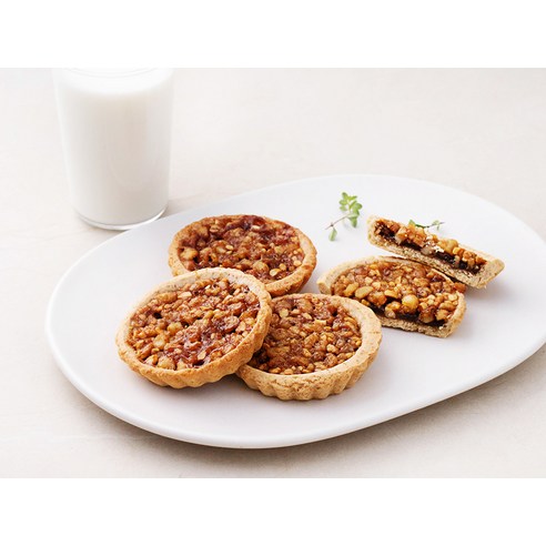 카페처럼 즐기는 고소한 호두파이