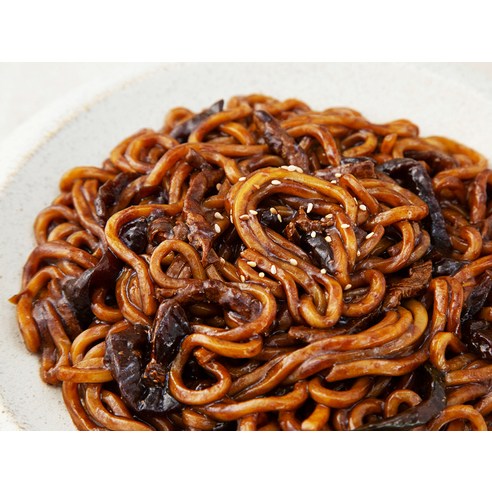풀스키친 짜장소스: 고소하고 짭조름한 맛의 비결
