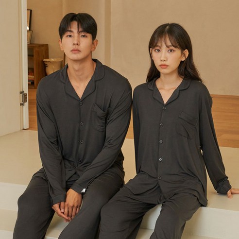 도씨 커플용 퓨어 모달 긴팔 카라 잠옷 상하 세트 D-7901