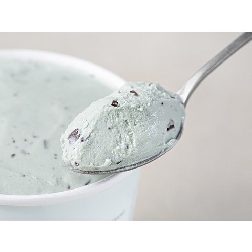 상쾌한 민트의 즐거움을 담은 달콤한 맛의 라이틀리 민트초코