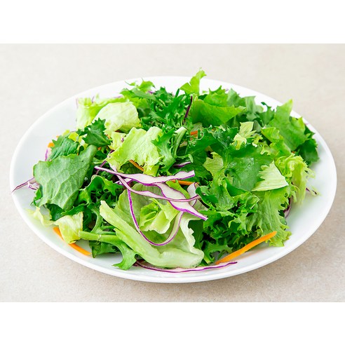 편리성과 영양가를 동시에 제공하는 든든하고 맛있는 샐러드