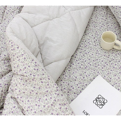 床上用品  梳妝  羽絨被  深度睡眠  睡眠  蜂蜜睡眠  深度睡眠  睡前  被子  被子