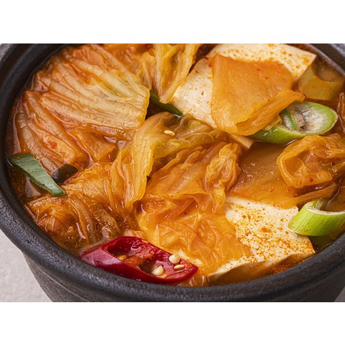 풀무원 찌개용 김치, 깊은 맛과 풍성한 식감으로 식탁을 풍요롭게!