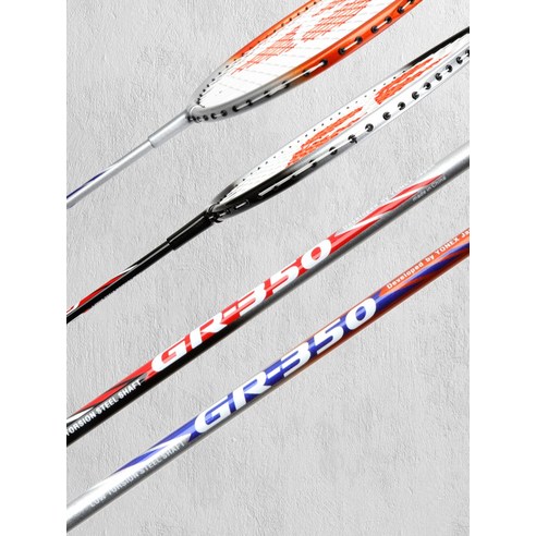 합리적인 가격에 뛰어난 성능과 편의성을 겸비한 요넥스 배드민턴 라켓 세트