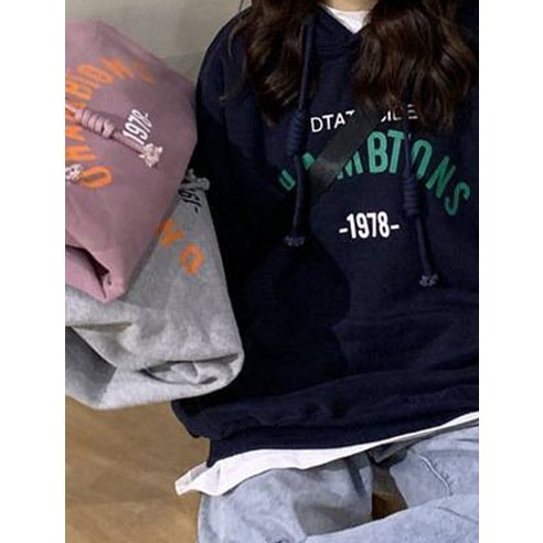 女  時尚  服裝  最佳  連帽衫  成年女性  成年女性  婦女  女人  淑女