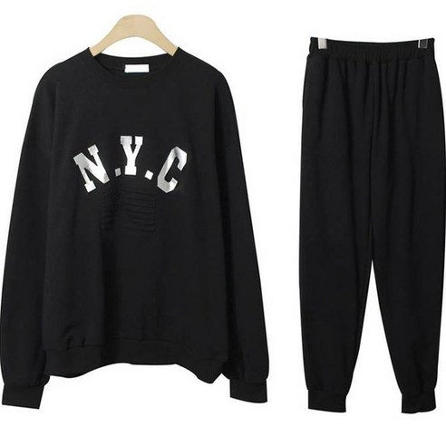 女  時尚  服裝  訓練衣服  頂部和底部  組  成年女性  成年女性  婦女  女人