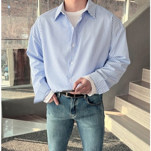 로댄티 오버핏 스트라이프 셔츠: 캐주얼한 엘레강스의 완벽한 조화