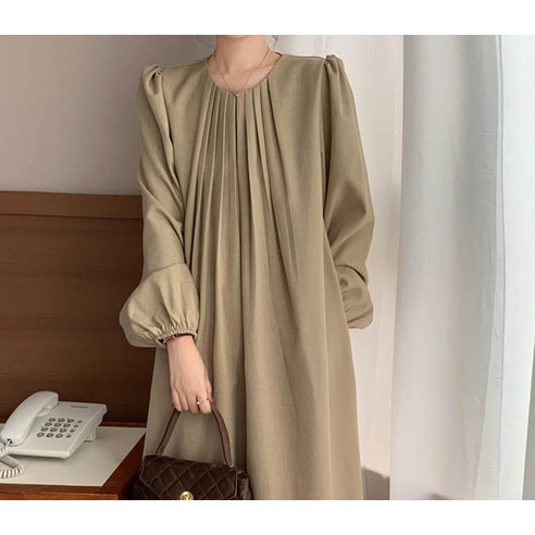 女  時尚  服裝  長裙  成年女性  成年女性  婦女  女人  淑女  淑女