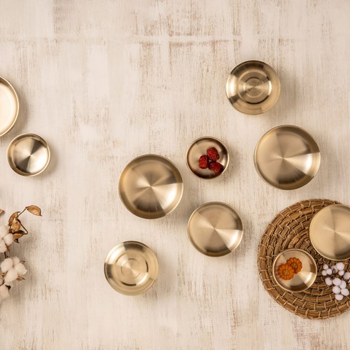 가성비와 실용성을 겸비한 럭셔리 식탁 경험