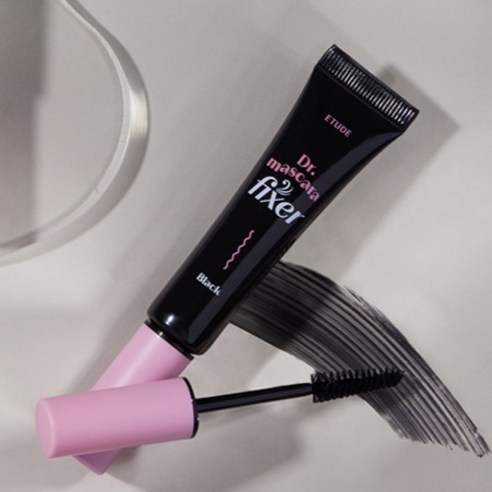 눈매의 완벽한 고정력을 위한 에뛰드 NEW 닥터 마스카라 픽서