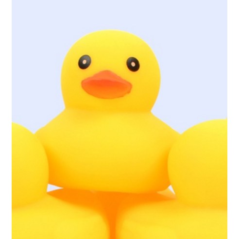 즐거운 목욕 시간을 만들어 주는 오리 목욕놀이완구