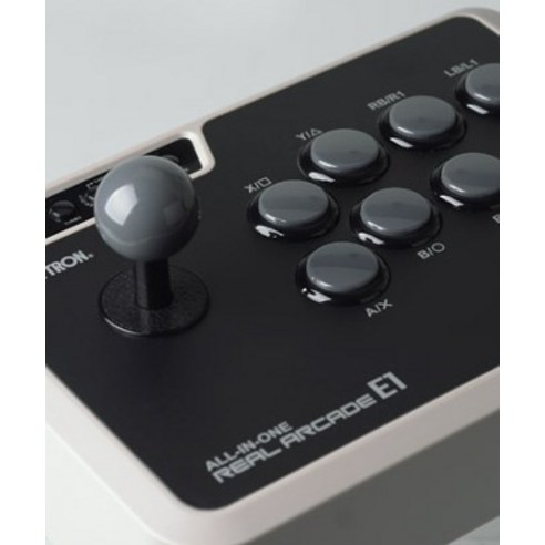 완벽한 게임 경험을 선사하는 조이트론 아케이드 조이스틱