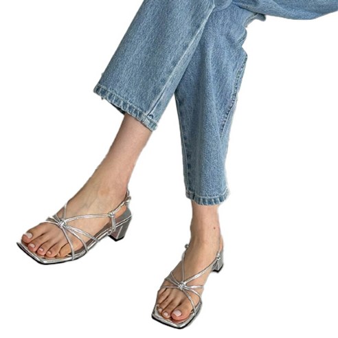 안다로미 여성용 모링 스트랩 샌들