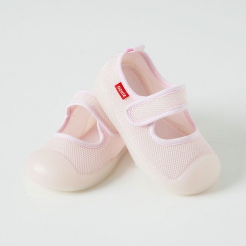 여름철 아이 발 건강, 시원하고 편안한 오즈키즈 아쿠아 메쉬 샌들