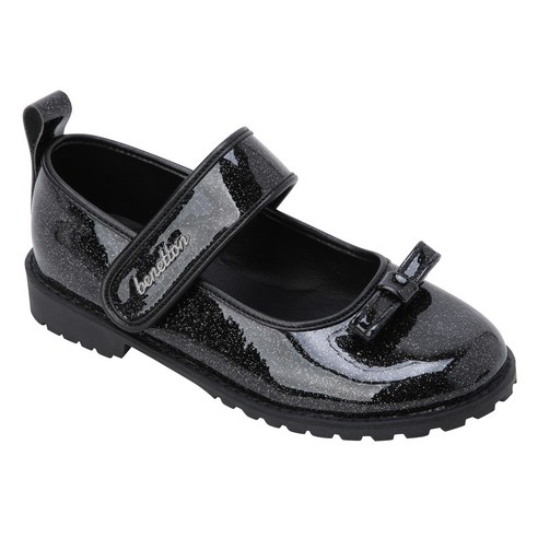 스타일리시하고 실용적인 여아용 에나멜로퍼 구두