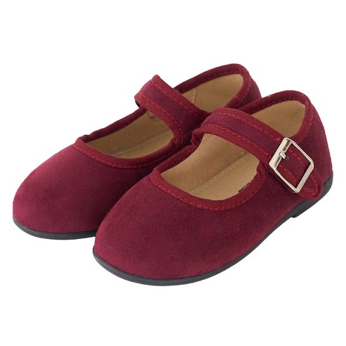 아이의 발 건강과 스타일을 책임지는 사랑스러운 플랫슈즈