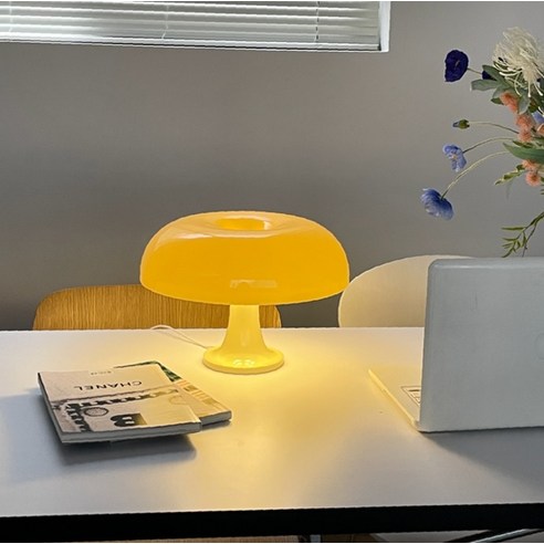 세련된 디자인과 실용성을 겸비한 무드등