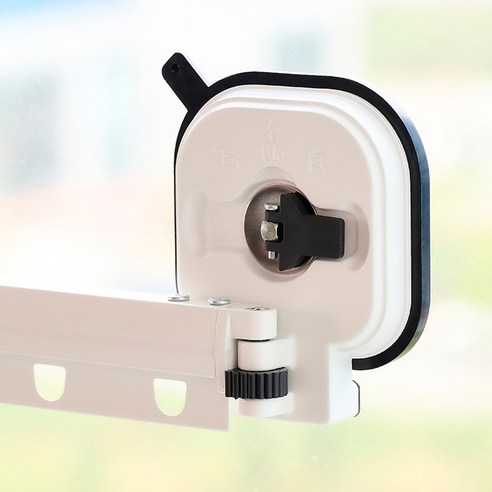 공간 효율과 강력한 흡착력으로 삶의 질을 높이는 노멀라이프 접이식 빨래 건조대