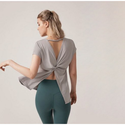편안하고 자신감 있는 운동 후 의상을 위한 여성용 요가 필라테스 커버업 반팔 티셔츠