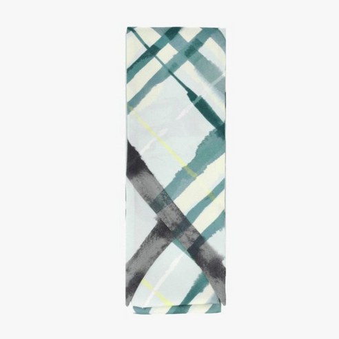 버버리 체크 트윌리, 당신의 스타일을 완성하는 마지막 한 조각