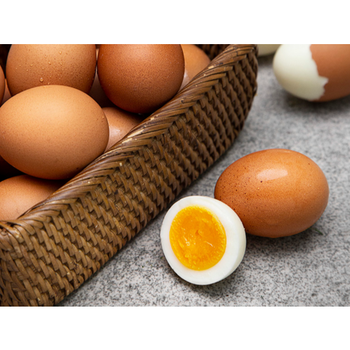 맛깔난 반숙이탱글탱글한 식감의 삶은 계란, 간편하고 고소하고 담백한 감칠맛