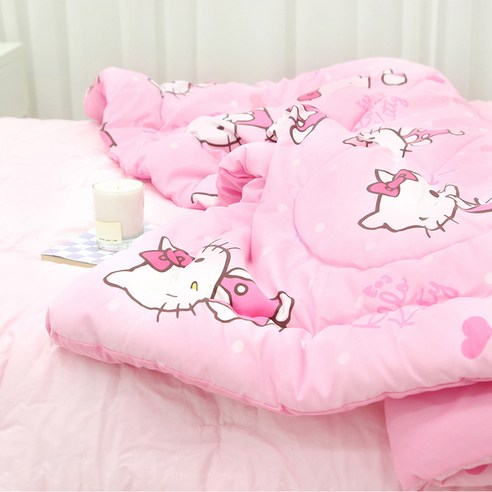 Hello Kitty 寢具 Hello Kitty 毛毯 人物毛毯 茶毯 枕頭套 邪惡 冬季毛毯 寢具 套裝 毛毯