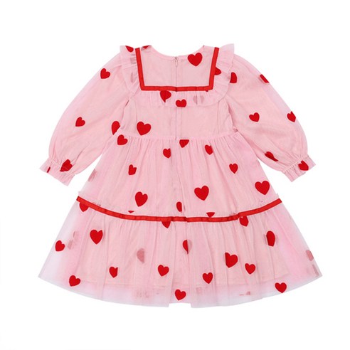 사랑스러운 핑크 컬러의 편안한 원피스