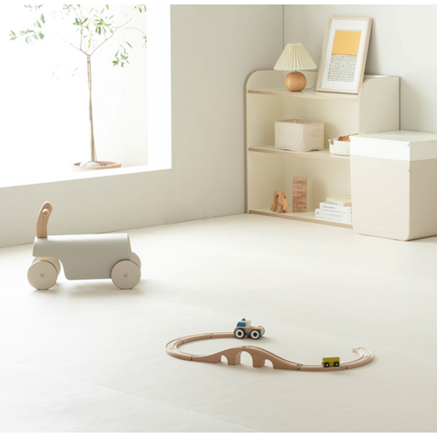 안전과 디자인을 모두 갖춘 리코코 꿈비 유아 롤매트로 아이에게 안전하고 포근한 공간을 선물하세요.