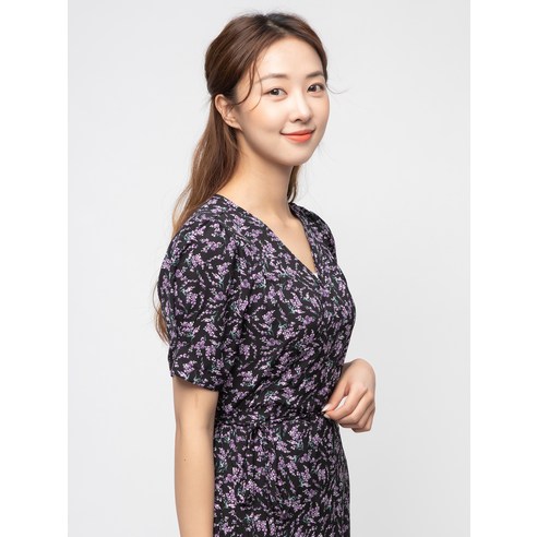 여름을 빛내는 세련된 오피스룩