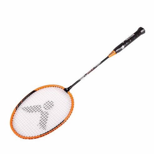 속도와 정확성의 완벽한 조화: 빅터 배드민턴 ARROW 라켓 세트