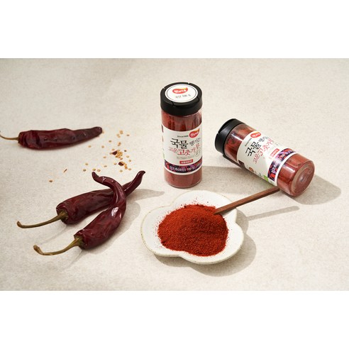 국내산 고춧가루, 깊은 풍미와 보통 매운맛